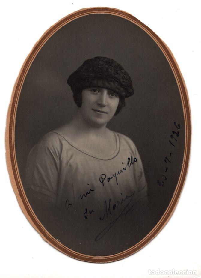 Fotograf&iacute;a antigua: RETRATO FOTOGR&Aacute;FICO ANTIGUO EN FORMATO OVALADO DE UNA MUJER CON UNA DEDICATORIA MANUSCRITA 15,5X11,5