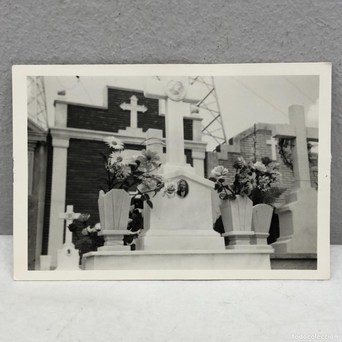 Fotograf&iacute;a antigua: ANTIGUA FOTOGRAFIA - TUMBA CEMENTERIO - ESTRUCTURA FUNERARIA - 130 X 90 MM / 318