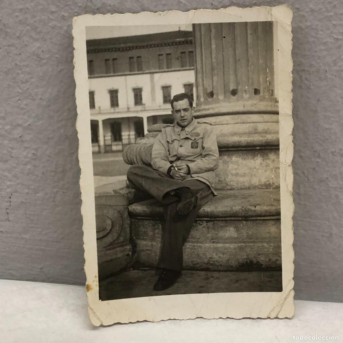 Fotograf&iacute;a antigua: ANTIGUA FOTOGRAFIA - RETRATO HOMBRE - UNIFORME MILITAR - 1940 - 85 X 60 MM / 323