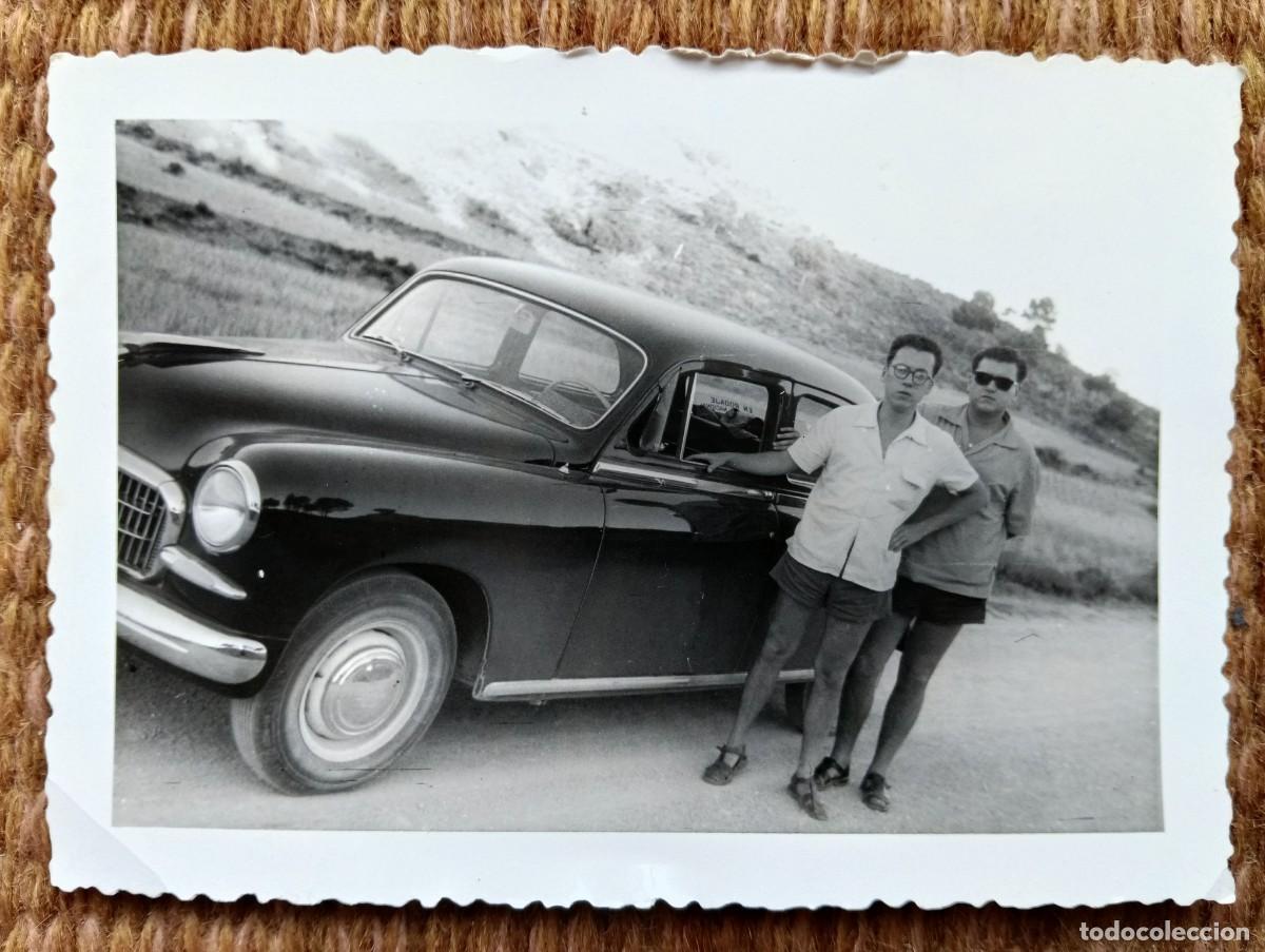 Fotograf&iacute;a antigua: SEAT 1400 - COCHE ANTIGUO