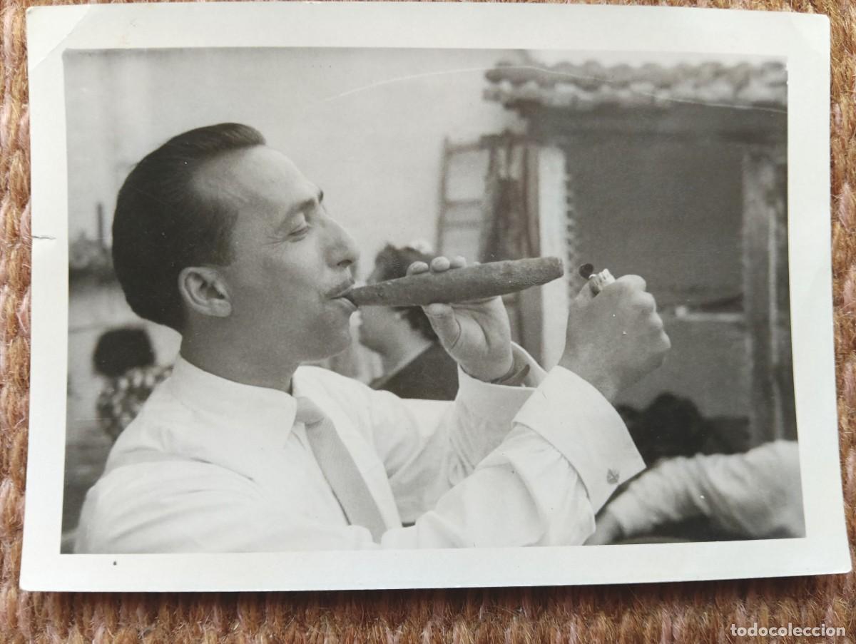 Fotograf&iacute;a antigua: SE&Ntilde;OR FUMANDO UN PURO - CALIQUE&Ntilde;O