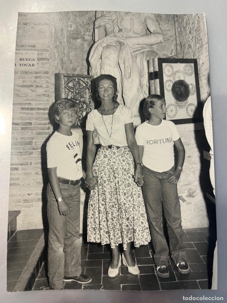 Fotograf&iacute;a antigua: FOTOGRAF&Iacute;A ORIGINAL DE LA REYNA SOF&Iacute;A Y EL REY FELIPE VI MUSEO DAL&Iacute; .ENRIC SABATER 1978