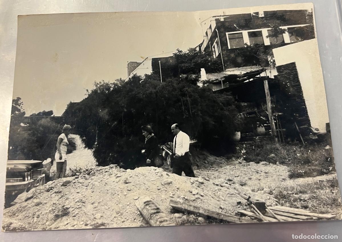 Fotograf&iacute;a antigua: FOTOGRAF&Iacute;A ORIGINAL DE GALA DAL&Iacute; CASA DE PORTLLIGAT