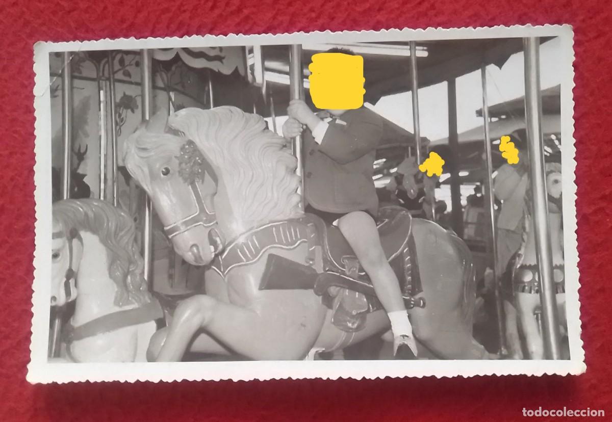 Fotograf&iacute;a antigua: FOTO FOTOGRAF&Iacute;A NI&Ntilde;OS EN CABALLO CABALLITO TIO VIVO TIOVIVO ATRACCI&Oacute;N DE FER&Iacute;A O SIMIL..ZARAGOZA ?..