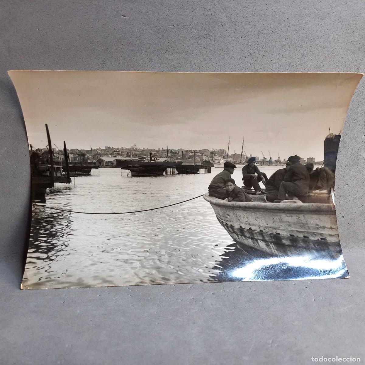 Fotograf&iacute;a antigua: Antigua fotograf&iacute;a Hermenegild Vallv&eacute;. Vista de Tarragona, Serrallo, barca de pescadores. A&ntilde;os 30-40