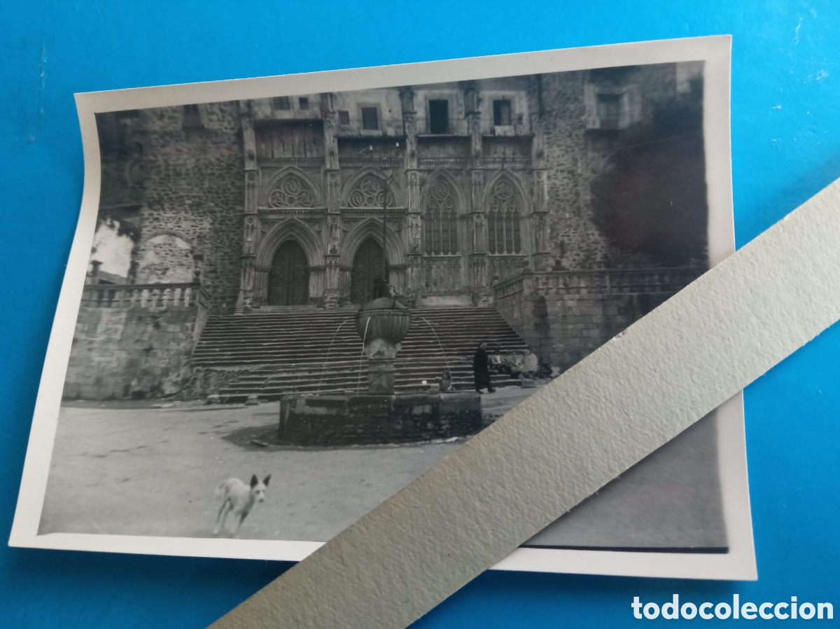 Fotograf&iacute;a antigua: Antigua fotograf&iacute;a, Guadalupe (C&aacute;ceres) 1952, mide 97x70 mm