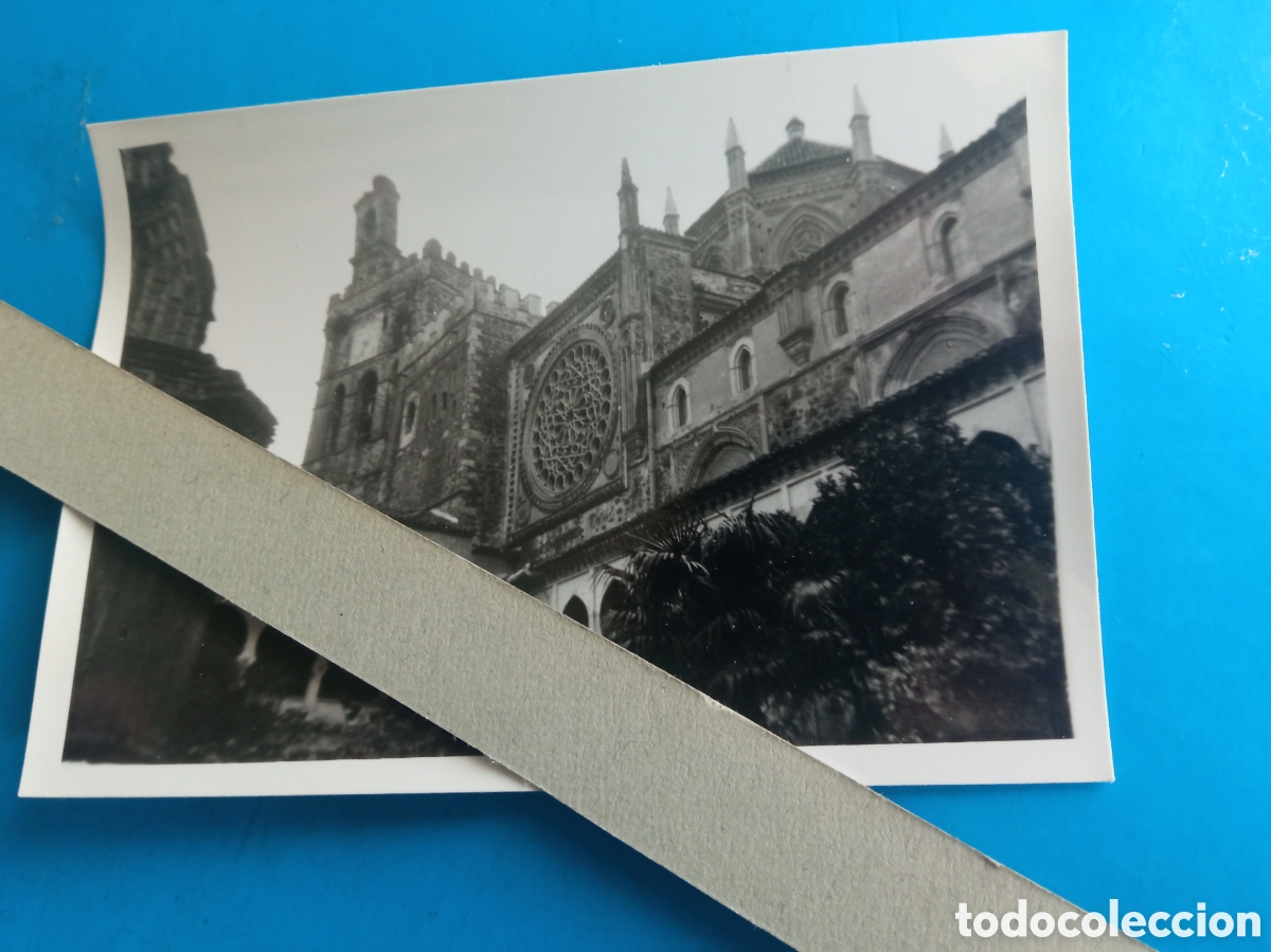 Fotograf&iacute;a antigua: Antigua fotograf&iacute;a, Guadalupe (C&aacute;ceres) 1952 mide 98x69 mm