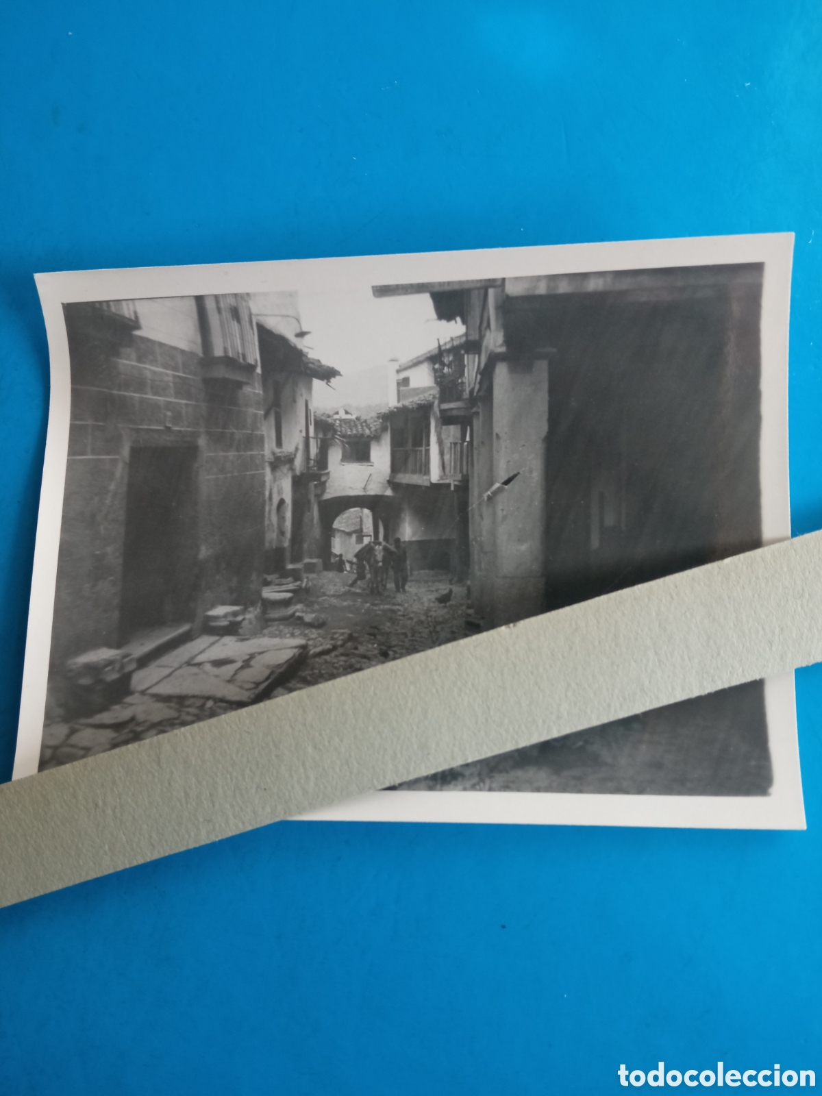 Fotograf&iacute;a antigua: Antigua fotograf&iacute;a de Guadalupe (C&aacute;ceres) 1952, mide 96x71 mm