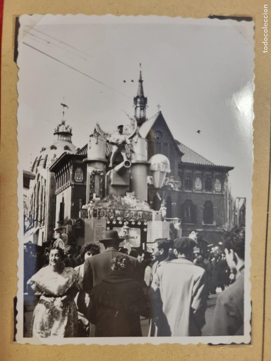 Fotograf&iacute;a antigua: ANTIGUA FOTO FOTOGRAFIA FALLA DE VALENCIA 1955 PLAZA DEL MERCADO ORIGINAL KF1