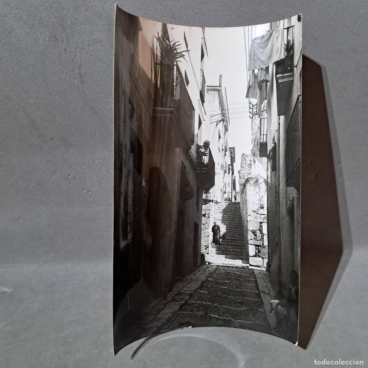Photographie ancienne: Antigua fotograf&iacute;a Hermenegild Vallv&eacute;. Tarragona, escaleras en una calle de la Part Alta. A&ntilde;os 20-30