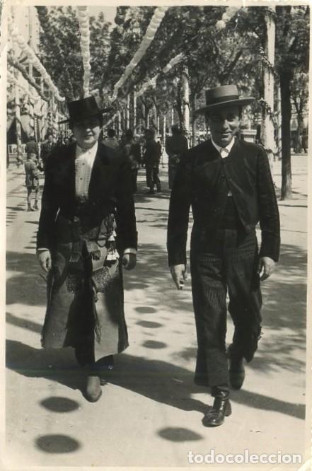 Fotograf&iacute;a antigua: FOTOGRAFIA ANTIGUADE LA FERIA DE SEVILLA A&Ntilde;O 1952, FOTOGRAFO MELERO. FOTSEV-1962
