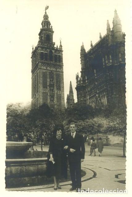 Fotograf&iacute;a antigua: LOTE DE OCHO FOTOGRAFIAS ANTIGUAS, BODA EL 14 DE ABRIL DE 1960 EN SEVILLA. FOTSEV-1965