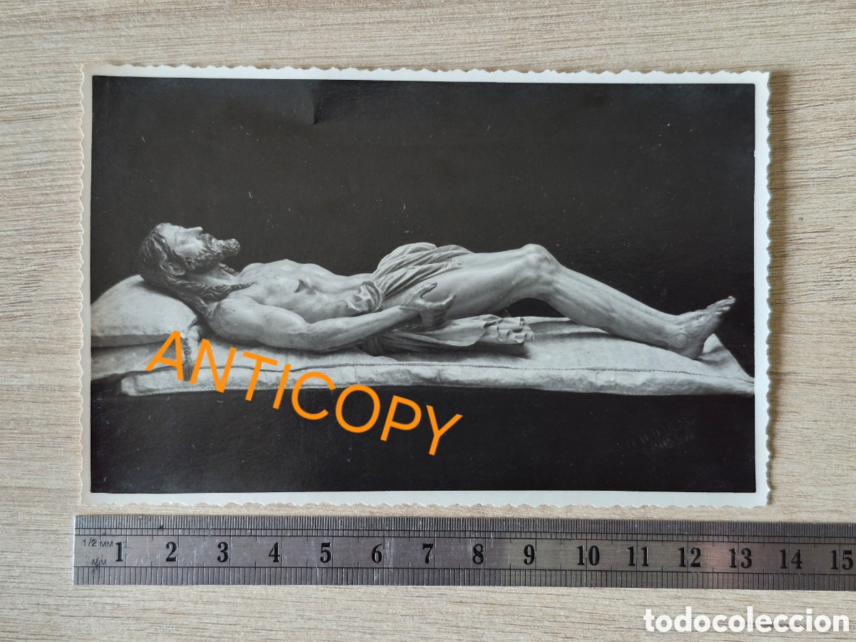 Fotograf&iacute;a antigua: Fotograf&iacute;a Cristo Yacente - SANTO ENTIERRO - Sevilla - M. ALBARRAN - 13,5 x 8,5 cm. Antigua