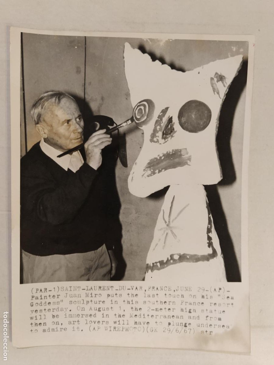 Fotograf&iacute;a antigua: JOAN MIRO - DIOSA DEL MAR - FOTOGRAFIA ANTIGUA DE PRENSA - (V-28.281)