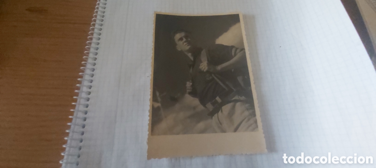 Fotograf&iacute;a antigua: FOTO DE FALANGISTA. CINTO Y CAMISA CON FLECHAS