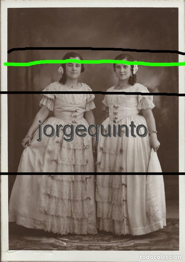 Alte Fotografie: MURCIA. DOS HERMANAS. 25 DE MAYO DE 1935. MATEO FOT&Oacute;GRAFO. RAMBLA, 14. MURCIA.