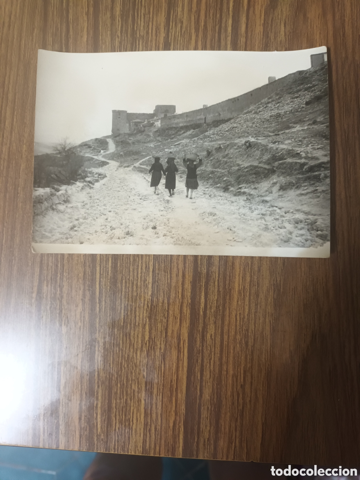 Fotograf&iacute;a antigua: SABIOTE. JAEL. ANDALUCIA. MURALLA