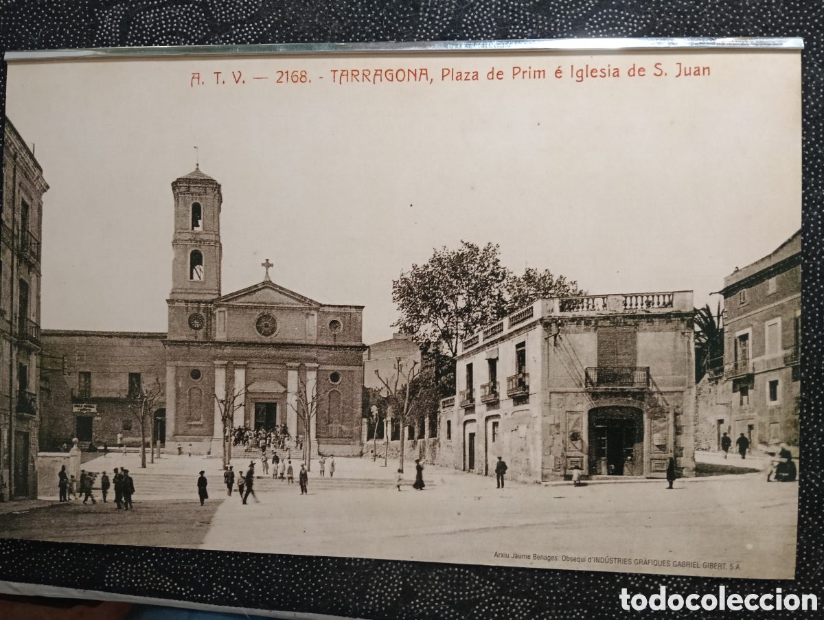 Fotograf&iacute;a antigua: Fotograf&iacute;a de la plaza de Prim e Iglesia de San Juan en Tarragona siglo XX mide 43 x 28 cm reproducc