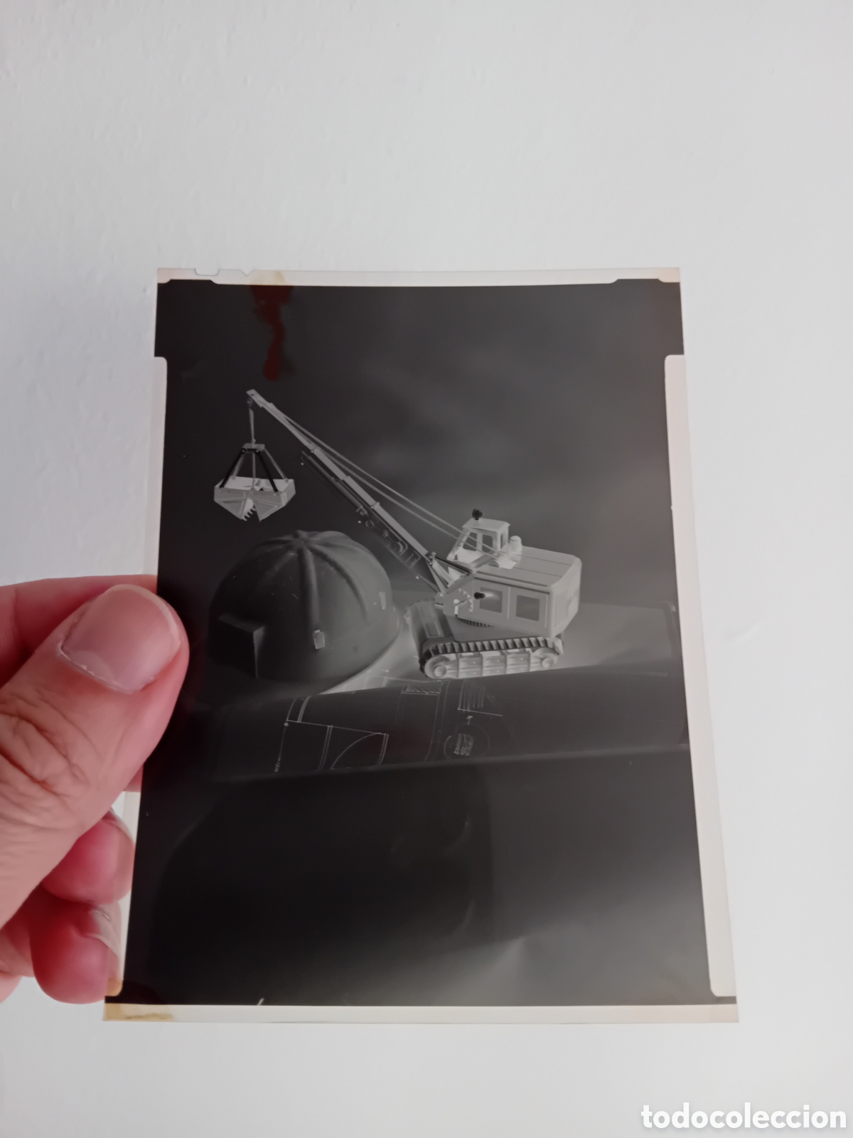 Fotograf&iacute;a antigua: DIAPO PLACA MEDIO FORMATO NEGATIVO EXCAVADORA DE JUGUETE. PUNTIGOM. A&Ntilde;OS 70S