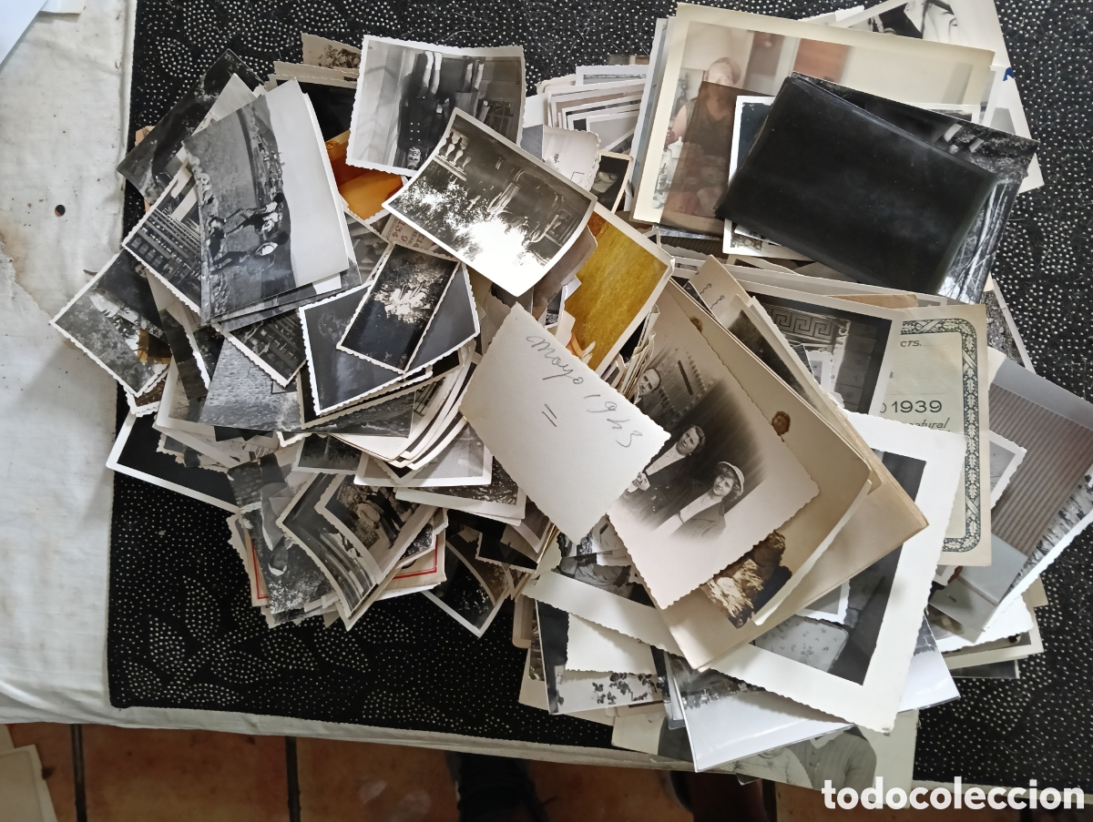 Fotograf&iacute;a antigua: Lote de m&aacute;s de 700 fotograf&iacute;as en blanco y negro para investigar o clasificar y con sorpresas.