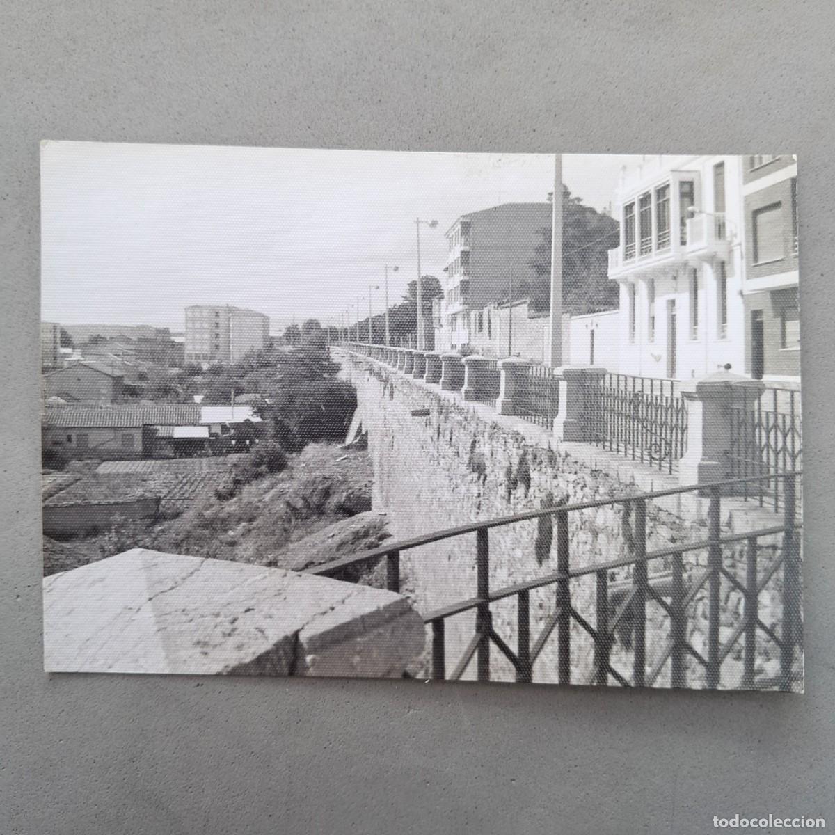 Fotograf&iacute;a antigua: Antigua fotografia de Astorga - Castilla y Le&oacute;n. Paseo de Blanco de Cela. A&ntilde;o 1976