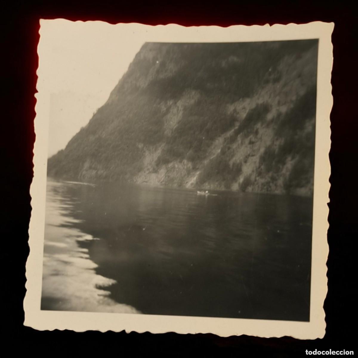 Fotograf&iacute;a antigua: Fotograf&iacute;a Vintage Monta&ntilde;as Reflejadas En El Lago &ndash; Naturaleza Serena