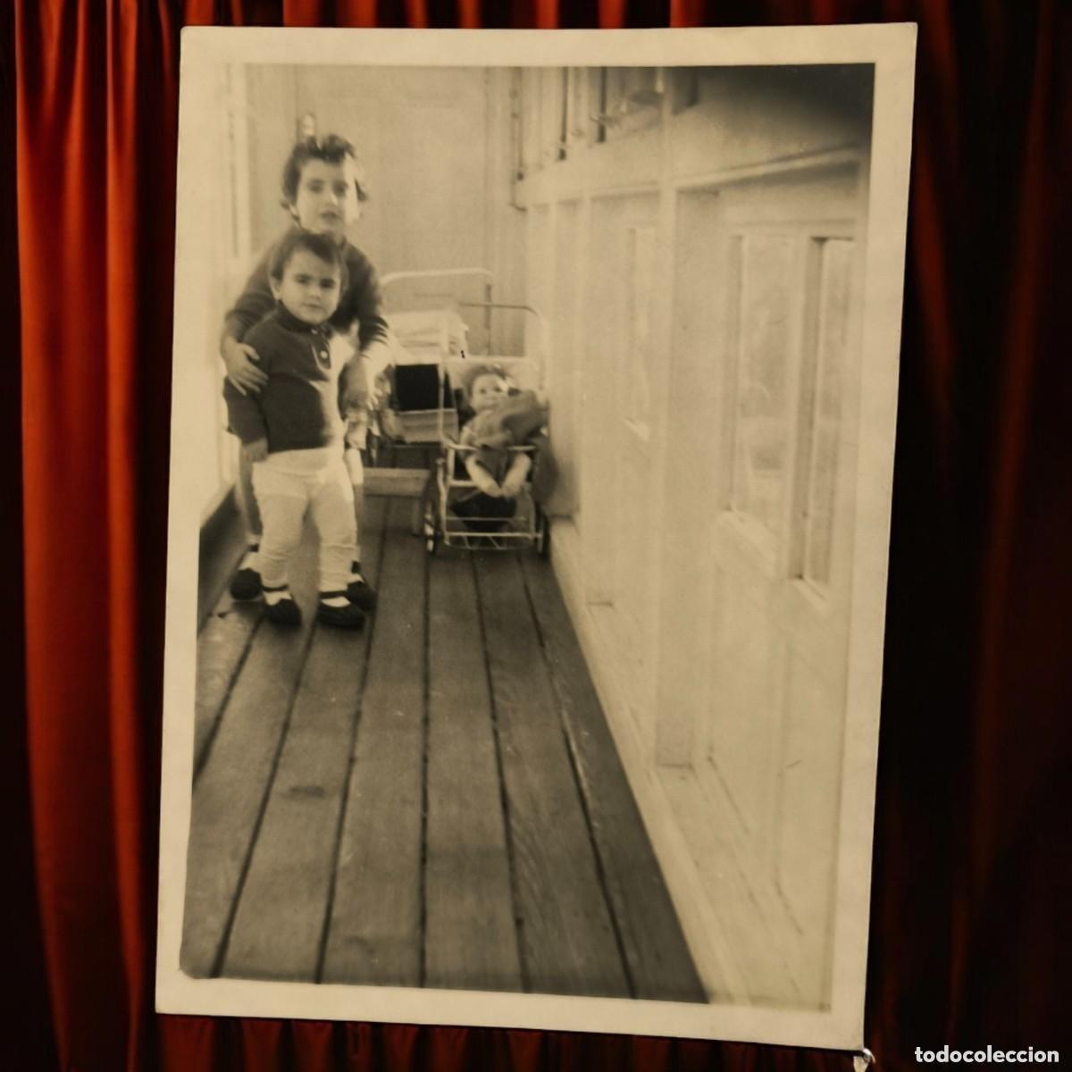 Fotografia antica: Fotograf&iacute;a Antigua Infantil Con Carrito De Mu&ntilde;ecas &ndash; A&ntilde;o 1963