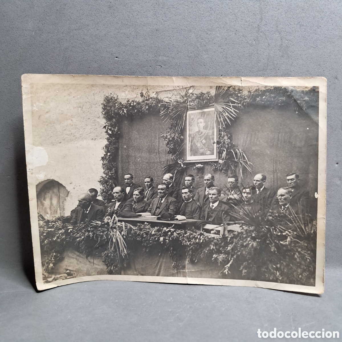Fotograf&iacute;a antigua: Antigua fotograf&iacute;a, Fiesta de la libreta escolar de ahorro, Puigpelat (Tarragona) a&ntilde;o 1920