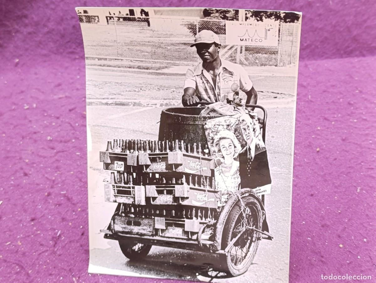 Photographie ancienne: Antigua Fotograf&iacute;a de Archivo, Vendedor Ambulante (Mavisero), Santo Domingo, Reyes Espa&ntilde;a