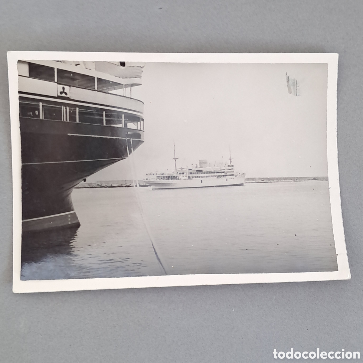 Fotograf&iacute;a antigua: Antigua fotografia del buque-barco Villa de Madrid de la compan&iacute;a naviliera Transmediterr&aacute;nea. 1954