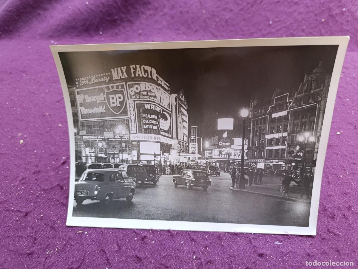 Antique Photography: Antigua Fotograf&iacute;a en b/n o sepia, Londres, 1950&acute;s