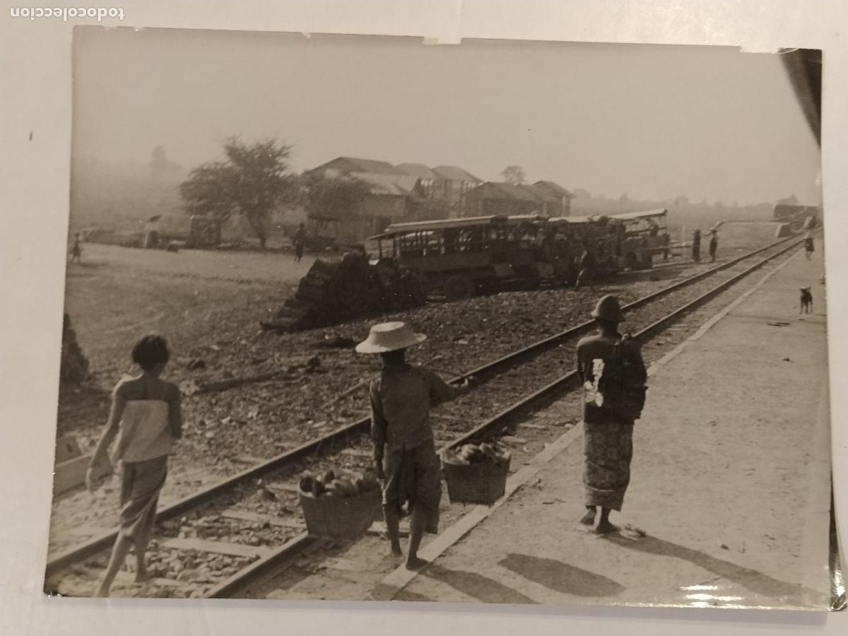 Fotograf&iacute;a antigua: LA ESTACION DEL FERROCARRIL BANGKOK - ORBIS PHOTO - FOTOGRAFIA ANTIGUA DE PRENSA O EDITORIAL - 116