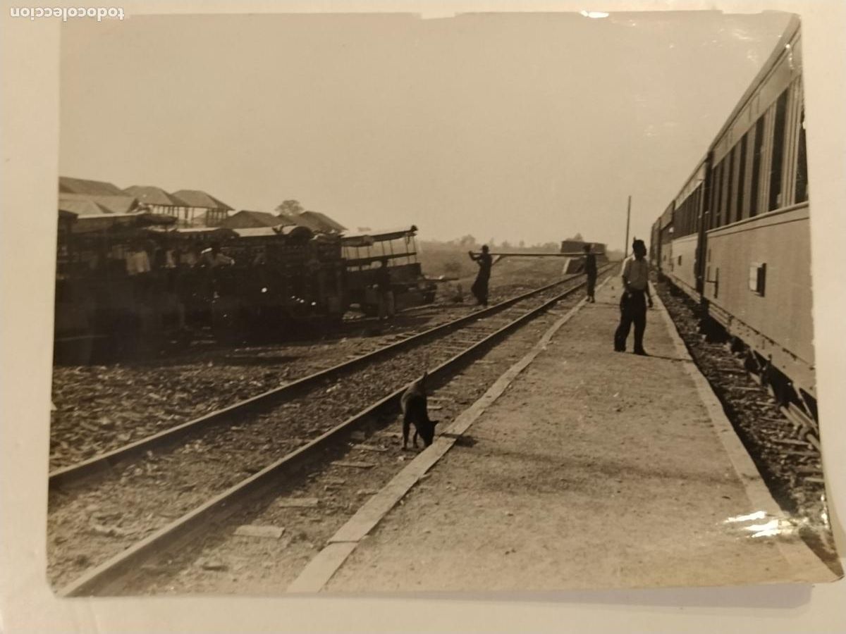 Fotograf&iacute;a antigua: LA ESTACION DEL FERROCARRIL BANGKOK - ORBIS PHOTO - FOTOGRAFIA ANTIGUA DE PRENSA O EDITORIAL - 128
