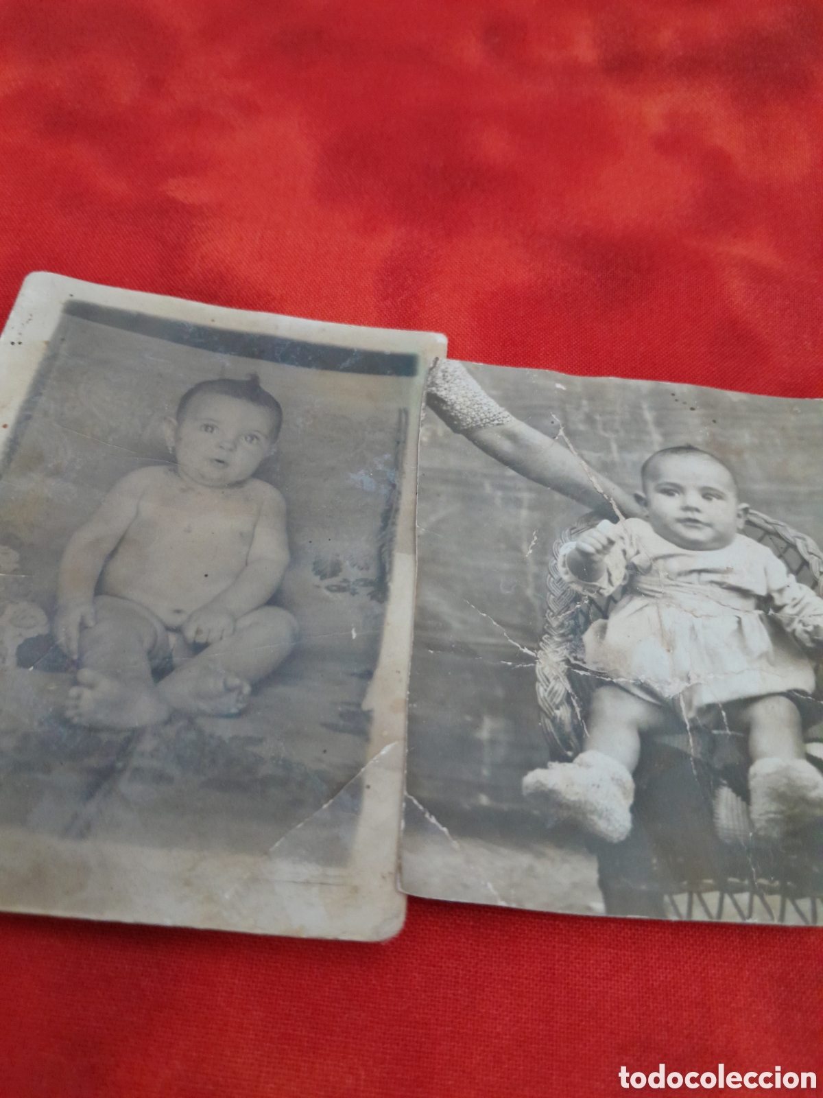 Fotograf&iacute;a antigua: Dos fotografias de bebes de pocos meses de vida