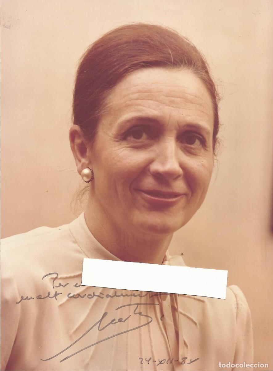 Fotograf&iacute;a antigua: Marta Ferrussola. Fotograf&iacute;a firmada y dedicada. Mujer del Presidente Generalitat de Catalunya. 1984