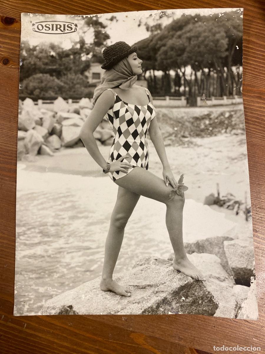 Fotograf&iacute;a antigua: FOTOGRAFIA ORIGINAL GUIRAU. CATALOGO DE BA&Ntilde;O OSIRIS 1965 .
