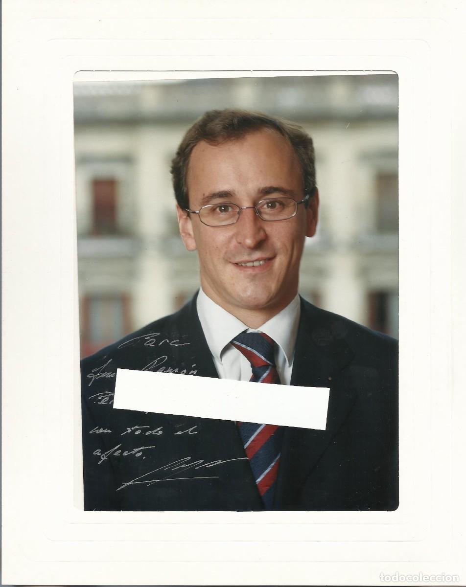 Fotograf&iacute;a antigua: Alfonso Alonso. Fotograf&iacute;a firmada y dedicada. Alcalde Vitoria Gasteiz. Papel Kodak. 20x15 cm.