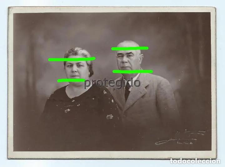 Fotograf&iacute;a antigua: MURCIA. LOS SRES. BERMEJO. 1&ordf; COMUNI&Oacute;N DE SUS HIJOS. 2 JUL 1936. MATEO FOT&Oacute;GRAFO. RAMBLA, 14. BO