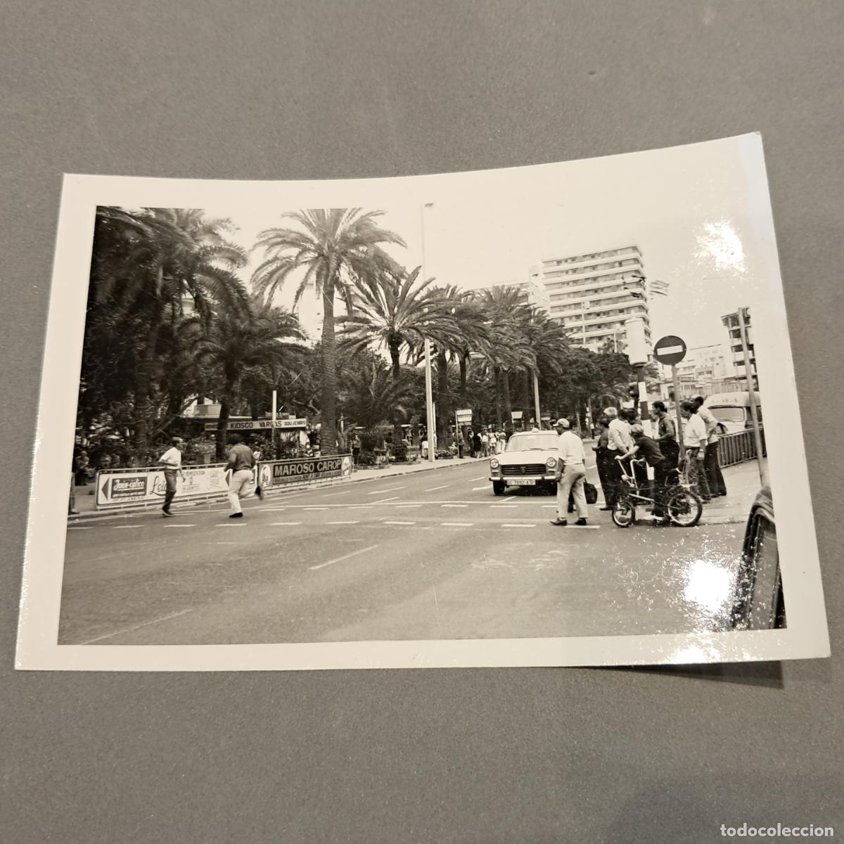 Fotograf&iacute;a antigua: Antigua fotograf&iacute;a. Gran Canaria. A&ntilde;os 70. Parque de Sant Telmo, Kiosko Vargas. Las Palmas