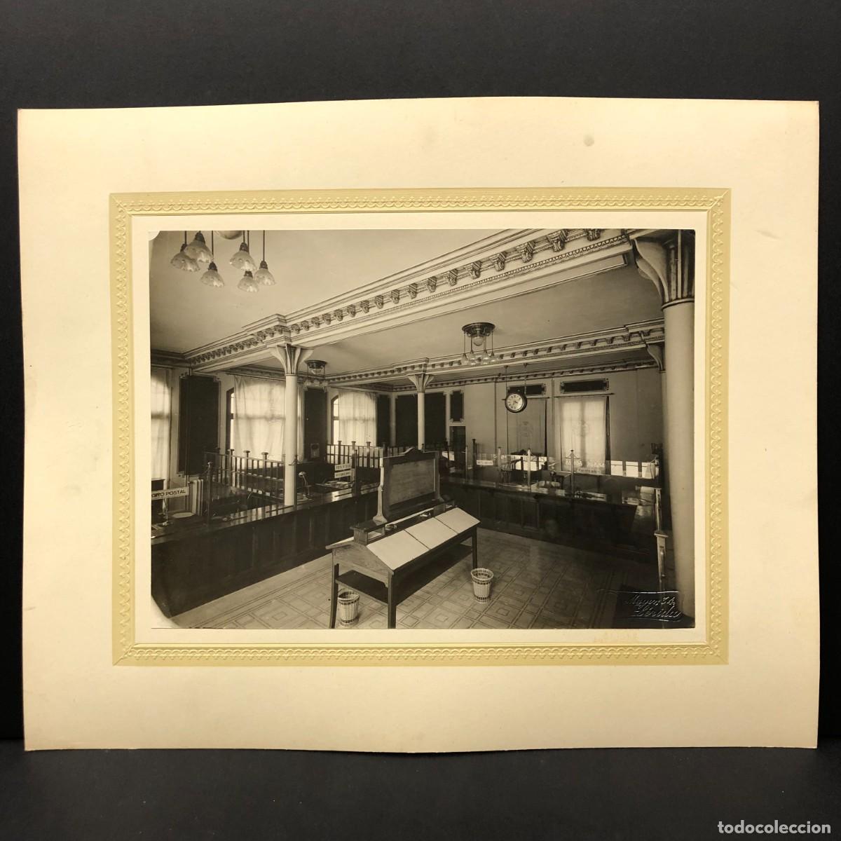 Fotograf&iacute;a antigua: OFICINAS DE CORREOS - L&Eacute;RIDA - C. 1900 - FOTO FARR&Aacute;N - CALLE MAYOR, 34 - LLEIDA - 34 X 27 CM / 421