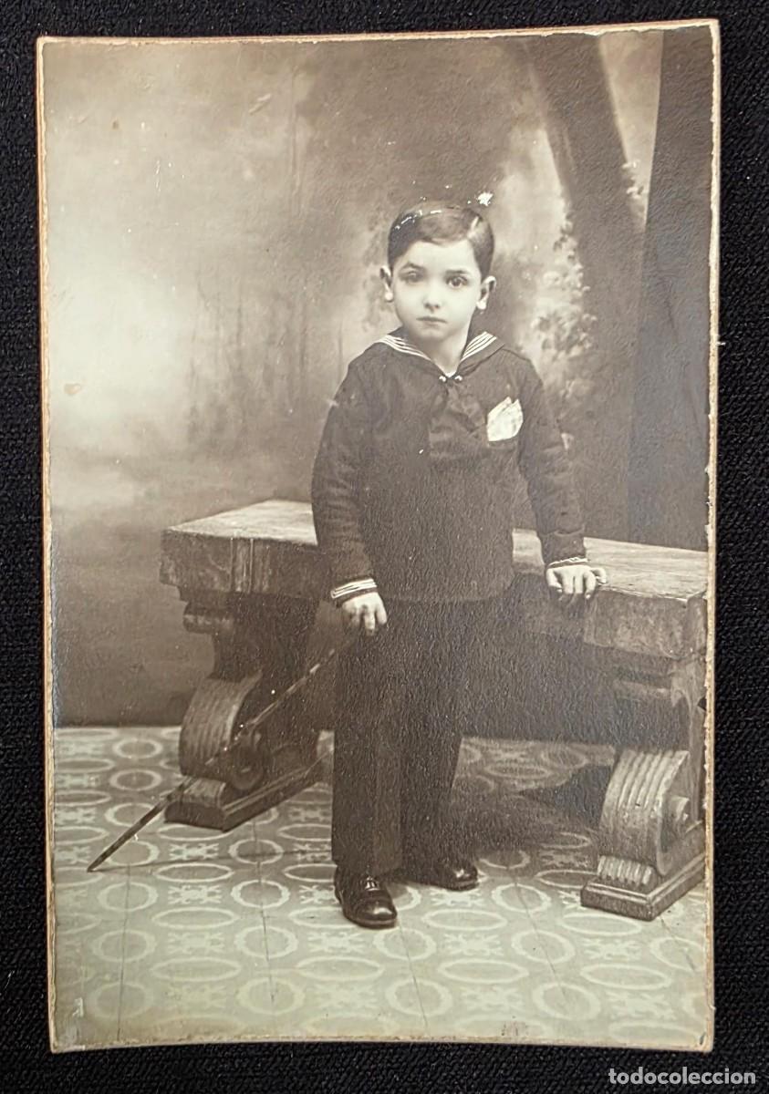 Fotograf&iacute;a antigua: P.1138 Fotograf&iacute;a Antigua de Ni&ntilde;o con Traje Marinero &ndash; Estudi Vald&eacute;s (J. Fabra) Barcelona