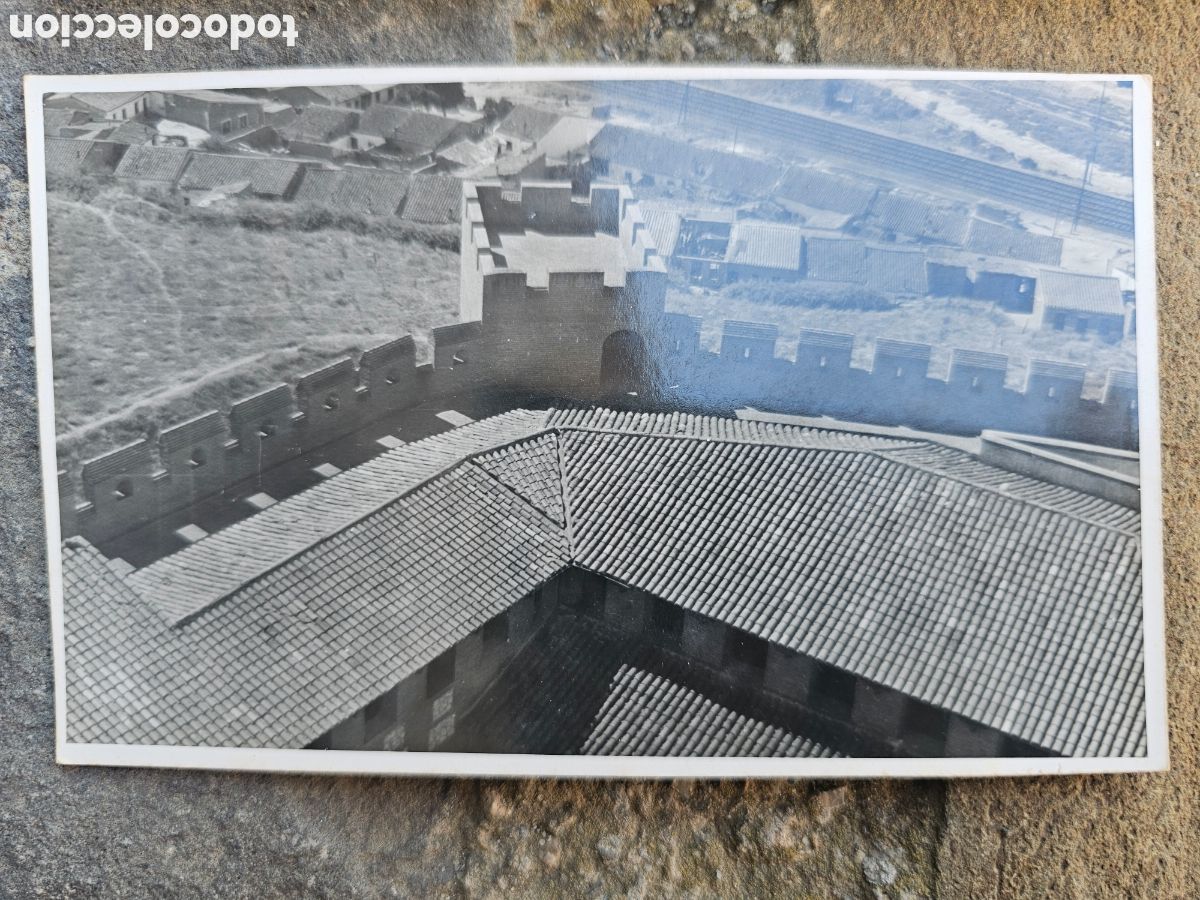 Fotograf&iacute;a antigua: Fotograf&iacute;a Castillo de la Mota (Medina del Campo) desde Torre del Homenaje - 14 x 9 cm 1940s 1960s