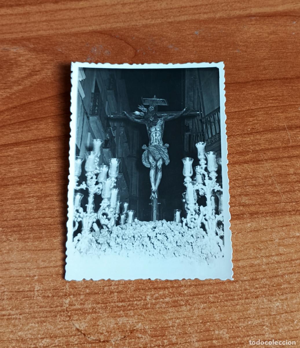 Fotograf&iacute;a antigua: Antigua fotograf&iacute;a - Paso de Cristo Hermandad de El Amor - Semana Santa Sevilla - A&ntilde;o 1959