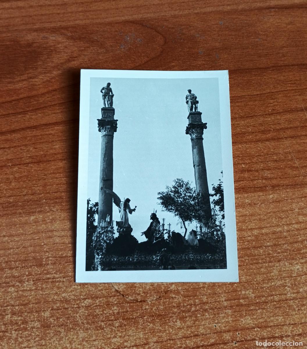 Fotograf&iacute;a antigua: Antigua fotograf&iacute;a - Paso Cristo de la Hermandad de Montesi&oacute;n - Semana Santa Sevilla - A&ntilde;os 50 o 60