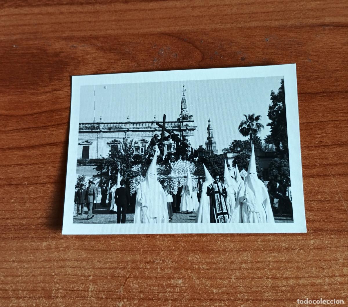 Fotograf&iacute;a antigua: Antigua fotograf&iacute;a - Paso de Cristo de la Hermandad de La Paz - Semana Santa Sevilla - A&ntilde;os 50 o 60