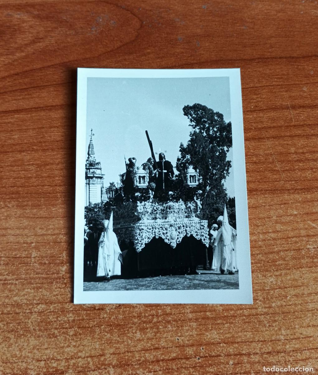 Fotograf&iacute;a antigua: Antigua fotograf&iacute;a - Paso de Cristo de la Hermandad de La Paz - Semana Santa Sevilla - A&ntilde;os 50 o 60