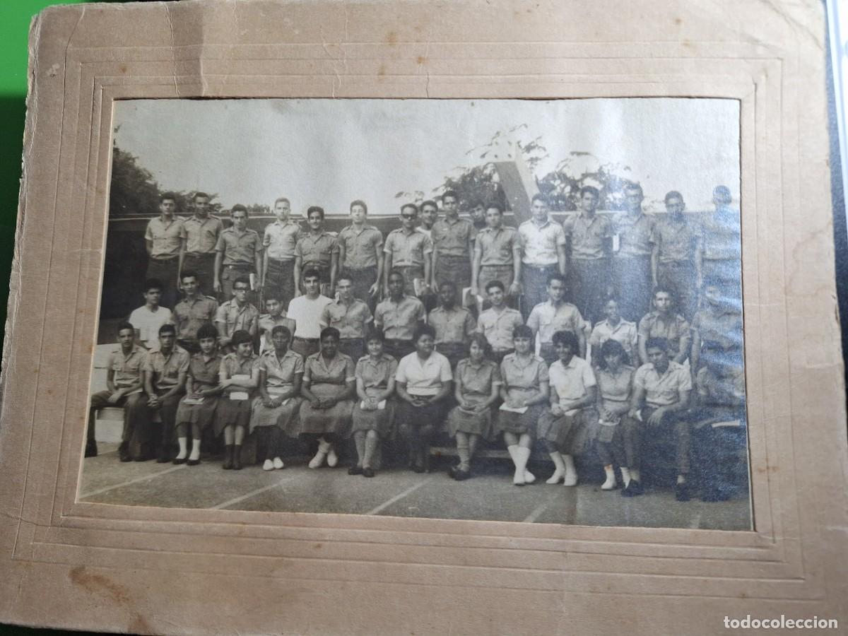 Fotograf&iacute;a antigua: Fotografia antigua de grupo academico
