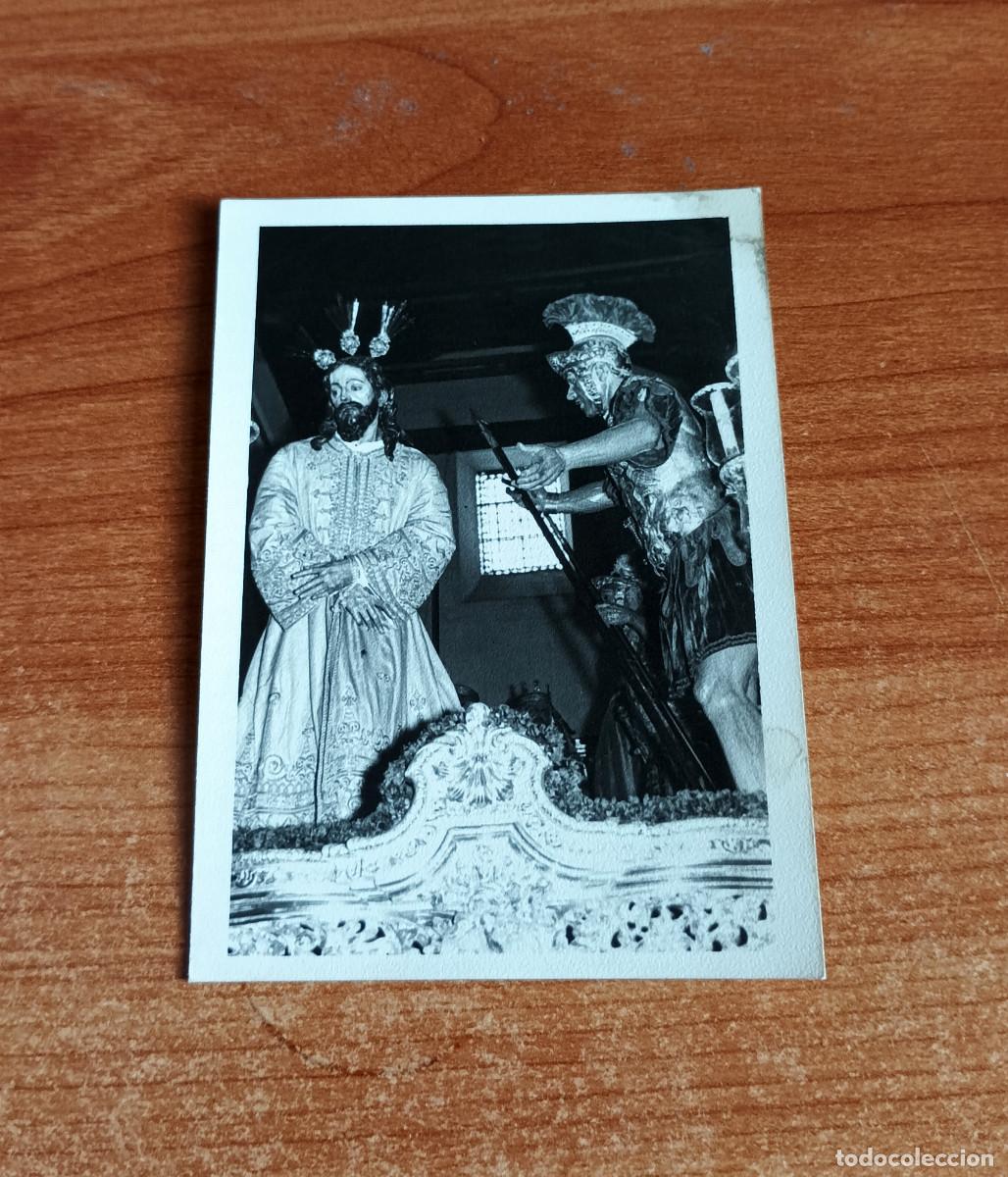 Fotograf&iacute;a antigua: Antigua fotograf&iacute;a - Paso de Cristo Hermandad de La Amargura - Semana Santa Sevilla - A&ntilde;os 50/60
