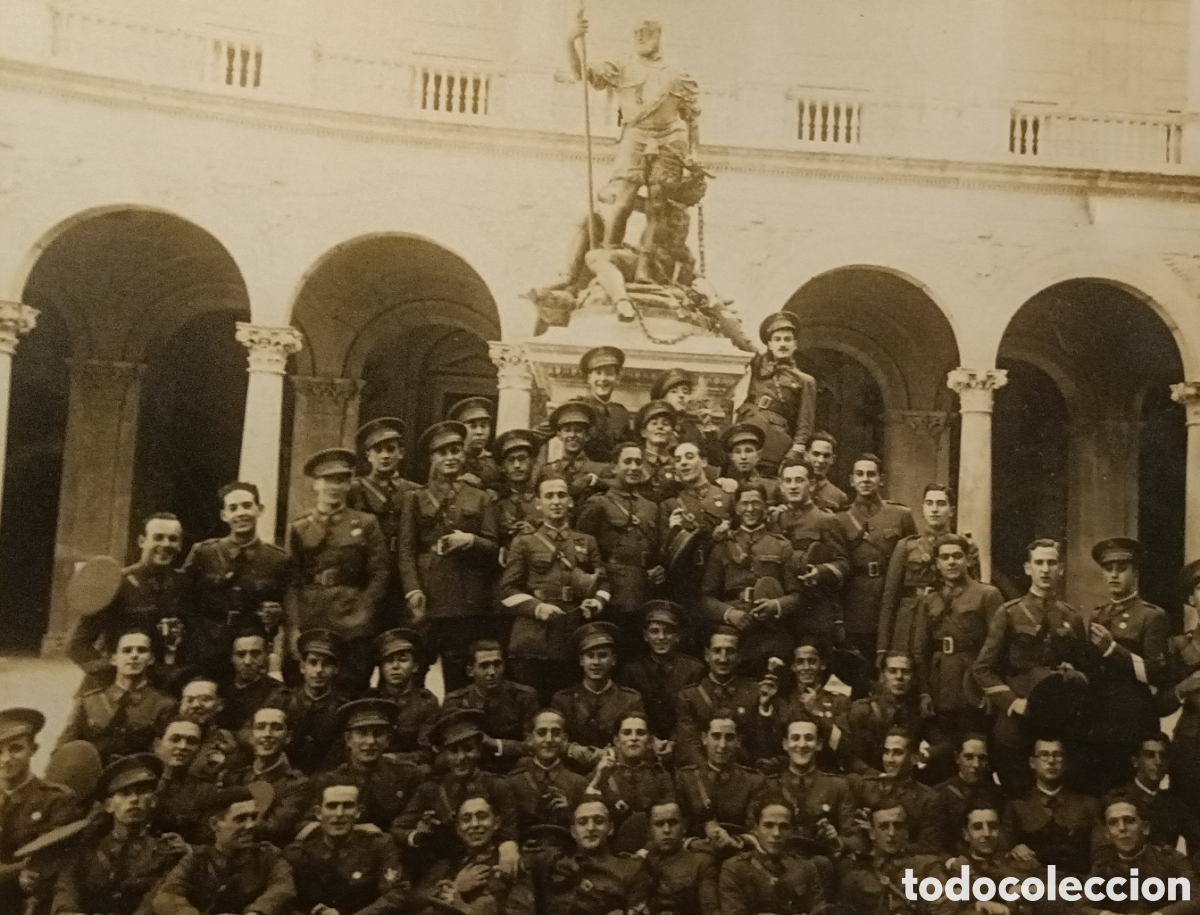 Fotograf&iacute;a antigua: Fotograf&iacute;a mandos militares Alc&aacute;zar de Toledo fotograf&iacute;a Rodr&iacute;guez