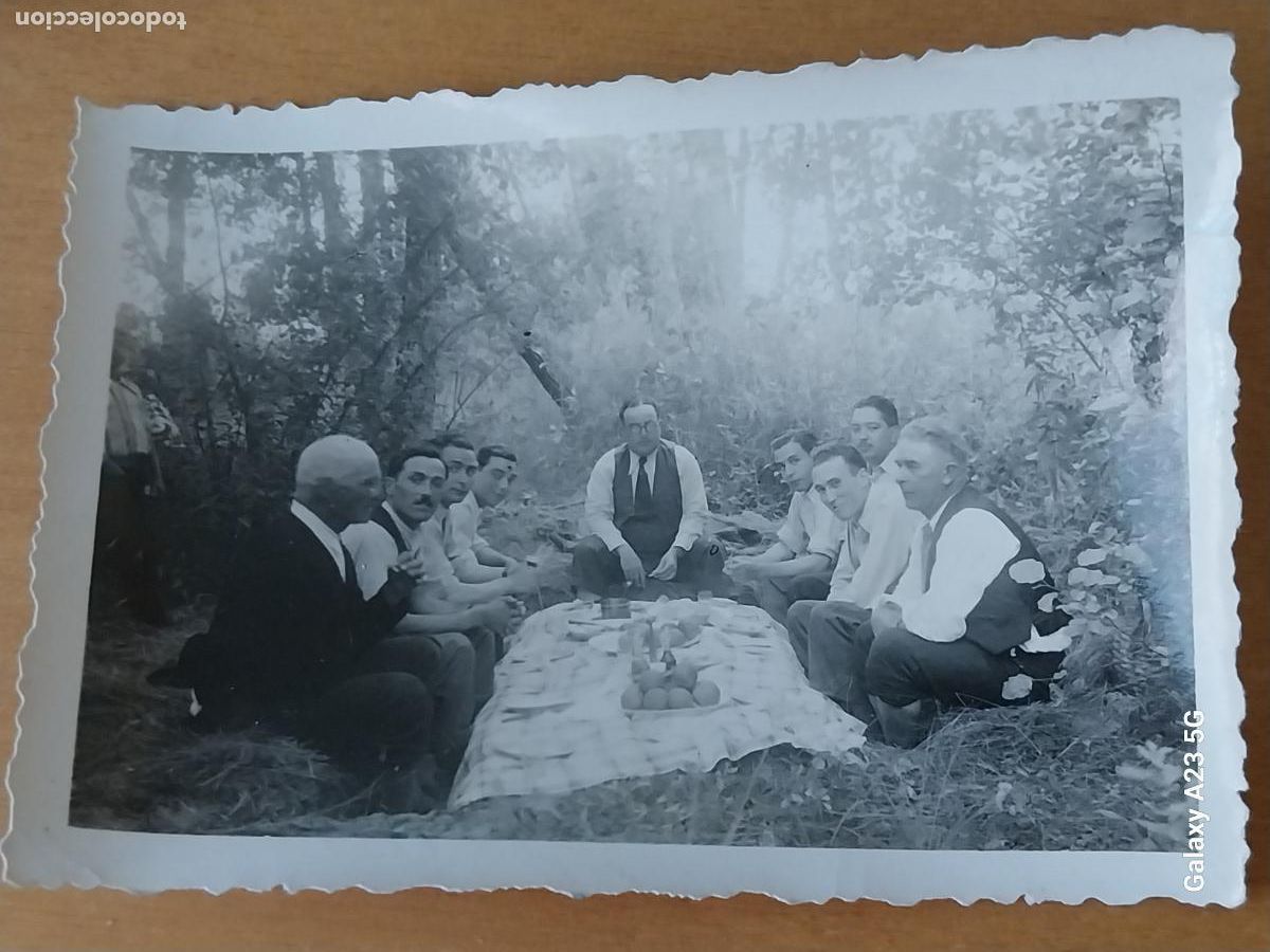 Fotograf&iacute;a antigua: PICNIC FOTO FAMILIAR A&Ntilde;O JUN 1940 6X8.5CMS *
